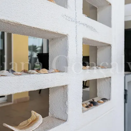 Feliz Daire Cabanas De Tavira