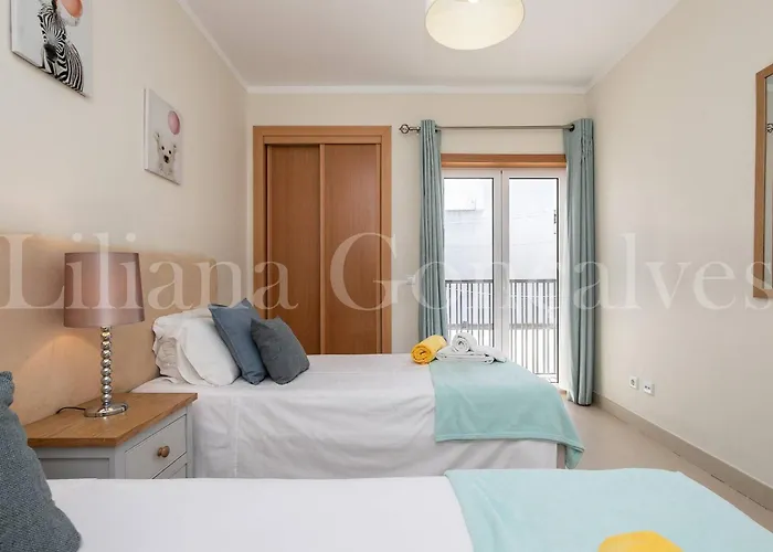 Feliz カバナス・デ・タビラ